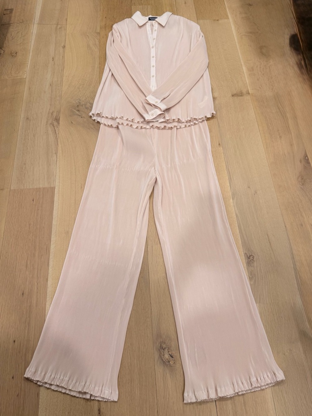 PrettyLittleThing Blush Pink Pleated Loungewear Set